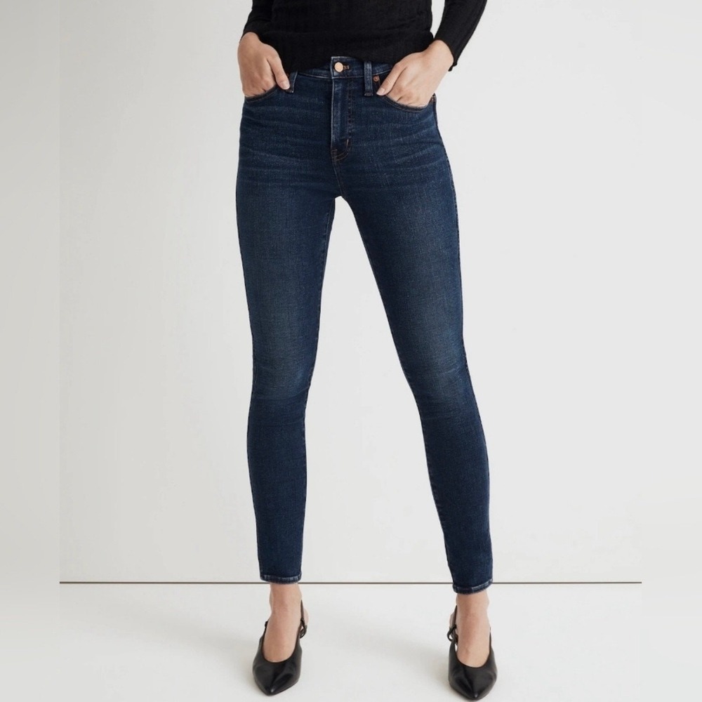 madewell nn484 mid rise skinny jeans dark blue wash, women size 23